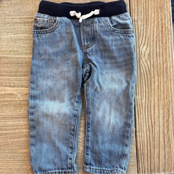 babyGap Pull-On Slim Fit Jeans with Washwell 2 pack dark and medium wash - Picture 2 of 8